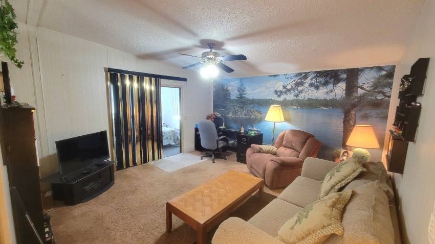 2031 Oriole Lane a Lake Wales, FL Mobile or Manufactured Home for Sale